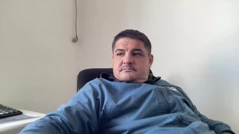 Snapshot of vaginalnik chatting on 10-21-25, 11:00 vaginalnik online show from 10-21-25, 11:00