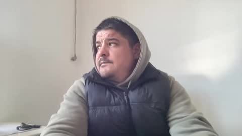 Snapshot of vaginalnik chatting on 10-28-25, 12:30 vaginalnik online show from 10-28-25, 12:30