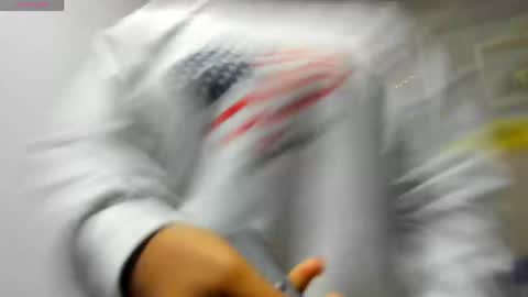 Snapshot of vahiolet_fuentes chatting on 04-22-26, 02:58 vahioleth online show from 04-22-26, 02:58