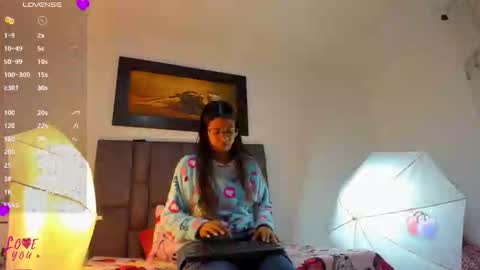 Vahiolet smith online show from 02-10-26, 03:10