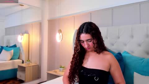 vaiholeth Sofia online show from 09-11-25, 03:06