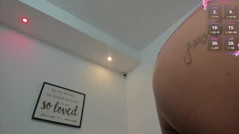 vainilla_heart online show from 10-21-25, 07:31