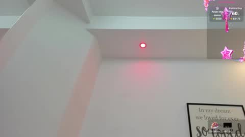 vainilla_heart online show from 10-24-25, 03:03