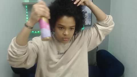 Snapshot of vainillasexhotsex chatting on 10-21-25, 12:17 vainillasexhotsex online show from 10-21-25, 12:17