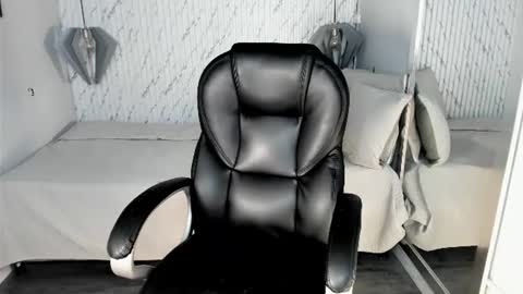 Vaioleth online show from 07-09-26, 08:57