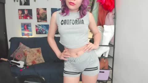 Vaiolet1314 online show from 04-29-26, 04:33
