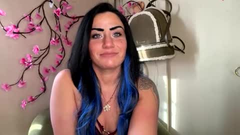 Valaya Noire online show from 02-09-26, 06:45