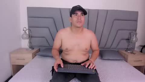 Samantha y Matt online show from 10-05-25, 03:27