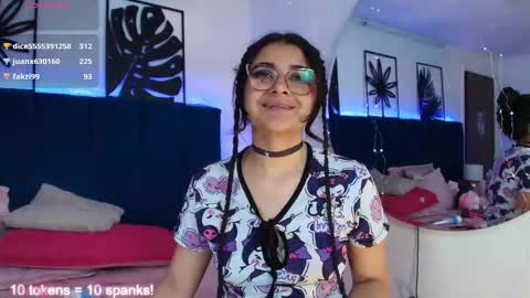 Snapshot of valeery_gomez chatting on 10-05-25, 09:18 Tifanny online show from 10-05-25, 09:18