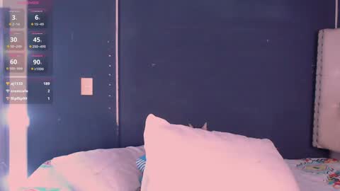 Snapshot of valen_thompson chatting on 12-22-24, 02:39 IG-valen mendoza99 twitter valenthompson99 online show from 12-22-24, 02:39