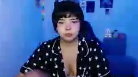 valenbeauty online show from 06-18-26, 03:51