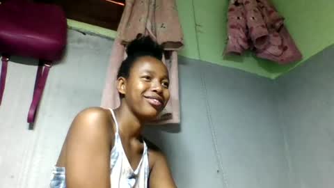 Snapshot of valencia309220 chatting on 07-14-26, 10:21 valencia309220 online show from 07-14-26, 10:21