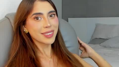 Angela online show from 01-09-25, 08:55