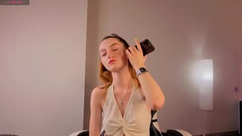 Nora online show from 07-19-26, 11:25