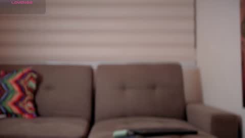 Snapshot of valenthinoking chatting on 10-13-25, 03:50 valenthinoking online show from 10-13-25, 03:50