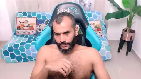 Valentine online show from 12-20-24, 12:16