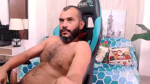 Valentine online show from 12-20-24, 06:35