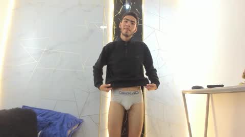 VALENTIN  online show from 03-21-26, 04:06