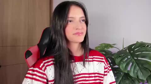 Valentina Torres online show from 02-14-25, 01:13