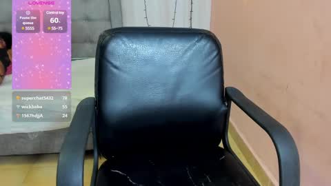 Snapshot of valentina_0_ chatting on 12-15-24, 10:18 Valentina online show from 12-15-24, 10:18