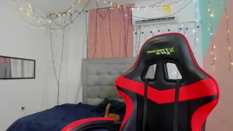 Snapshot of valentina_0_ chatting on 02-02-25, 10:02 Valentina online show from 02-02-25, 10:02