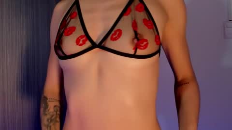 Valentina  Dolls online show from 10-24-25, 10:06