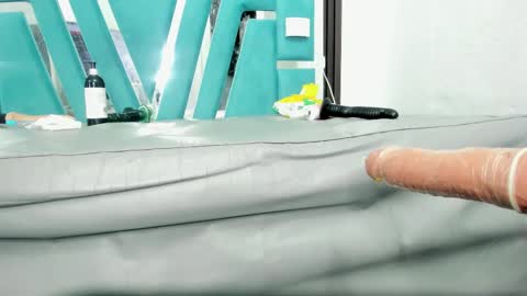 Snapshot of valentina_eboni chatting on 02-27-25, 09:43 Sharon online show from 02-27-25, 09:43