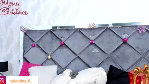 Valentina online show from 12-24-24, 04:19