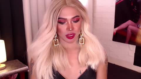 Amanda online show from 12-13-24, 01:26