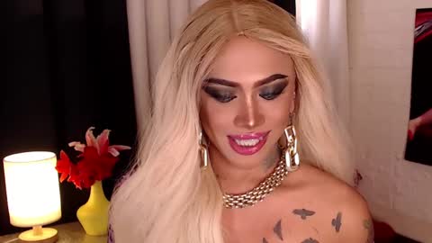 Amanda online show from 12-19-24, 03:40