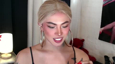 Amanda online show from 03-12-25, 05:13