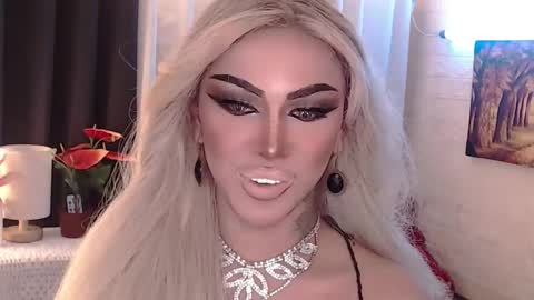 Amanda online show from 10-23-25, 06:17