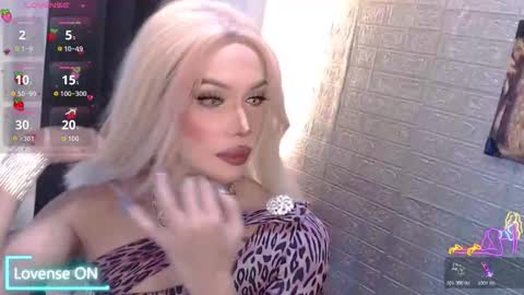 Amanda online show from 11-20-25, 06:46