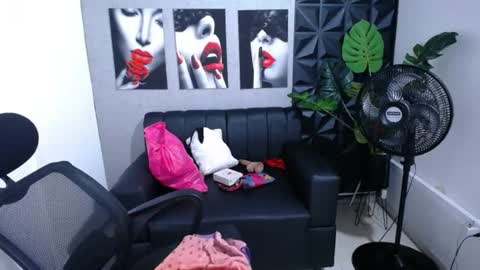 Valentina  online show from 06-16-26, 11:18