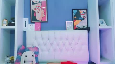 valentina_princess_ online show from 02-23-25, 06:07