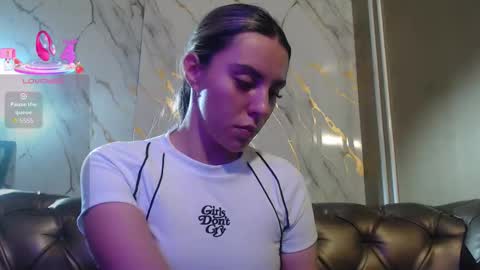 Valentina online show from 10-10-25, 02:38