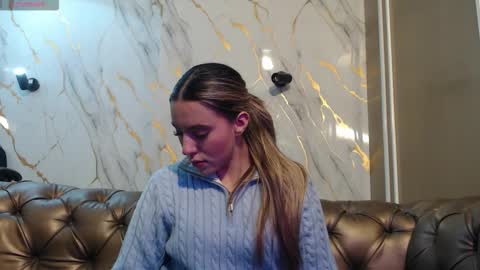 Valentina online show from 11-05-25, 03:12