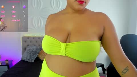 Valentina online show from 03-01-25, 03:05