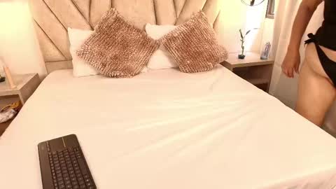 Snapshot of valentinadiazz1 chatting on 01-29-25, 02:21 Ana online show from 01-29-25, 02:21