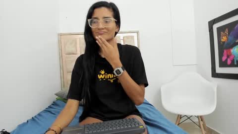 Valentina online show from 01-08-25, 06:09