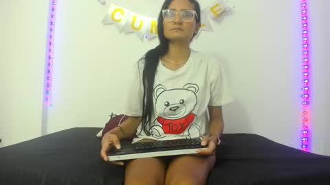 Valentina online show from 02-25-25, 12:03
