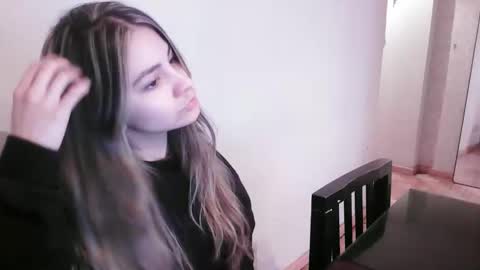 Snapshot of valentinaseleni24 chatting on 09-13-25, 07:46 valentinaseleni24 online show from 09-13-25, 07:46