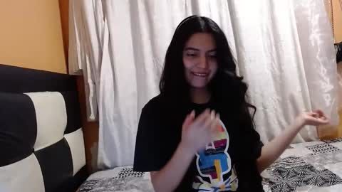 Snapshot of valentinasmith18 chatting on 02-25-26, 12:20 valentinasmith18 online show from 02-25-26, 12:20