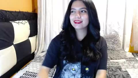 Snapshot of valentinasmith18 chatting on 05-03-26, 11:11 valentinasmith18 online show from 05-03-26, 11:11