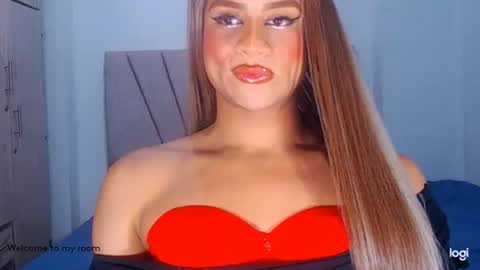 Snapshot of valentinaxxxdoll chatting on 04-26-26, 11:24 VALENTINA online show from 04-26-26, 11:24