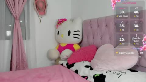 Snapshot of valentine_sweety chatting on 05-15-26, 11:45 Valentine online show from 05-15-26, 11:45