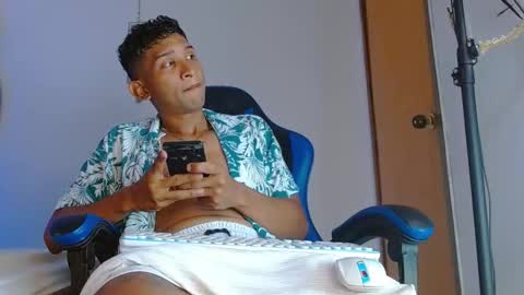 Mistery Guy online show from 12-16-25, 06:46