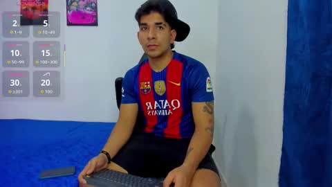 Snapshot of valentino_santos chatting on 10-18-25, 05:57 valentino santos online show from 10-18-25, 05:57