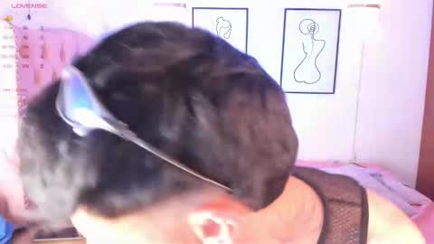 Snapshot of valentinoo_10 chatting on 02-25-26, 11:14 Manuel online show from 02-25-26, 11:14