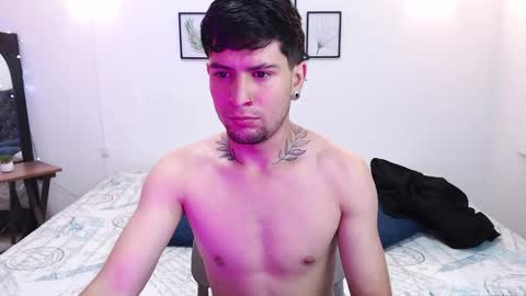 Snapshot of valentinoo_10 chatting on 03-24-26, 03:17 Manuel online show from 03-24-26, 03:17